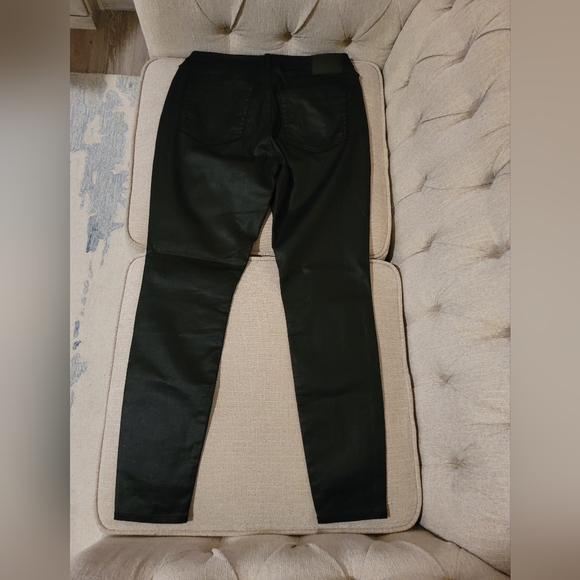 All black True Religion Jeans - Picture 5 of 6